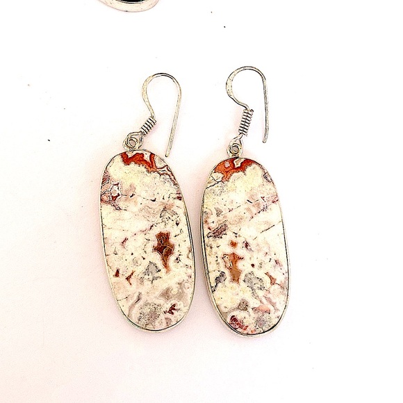 Pretty,  1 1/2 inch Mexicans Laguna Lace earrings. - Picture 3 of 4